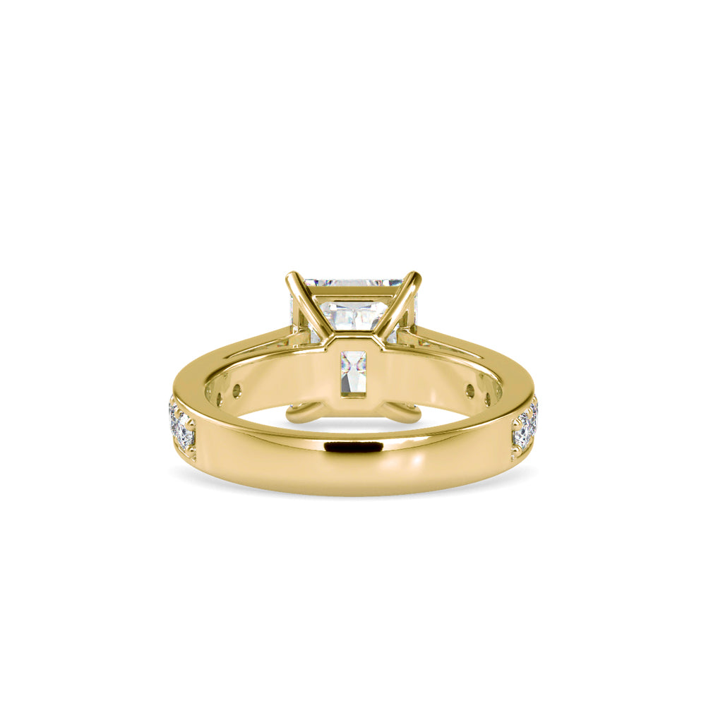 Radiant Cut Diamond Engagement Ring