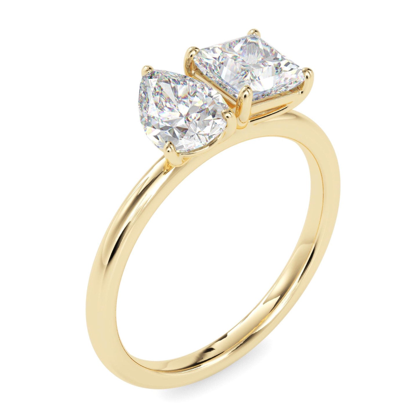 Pear and Princess Cut Toi et Moi Ring