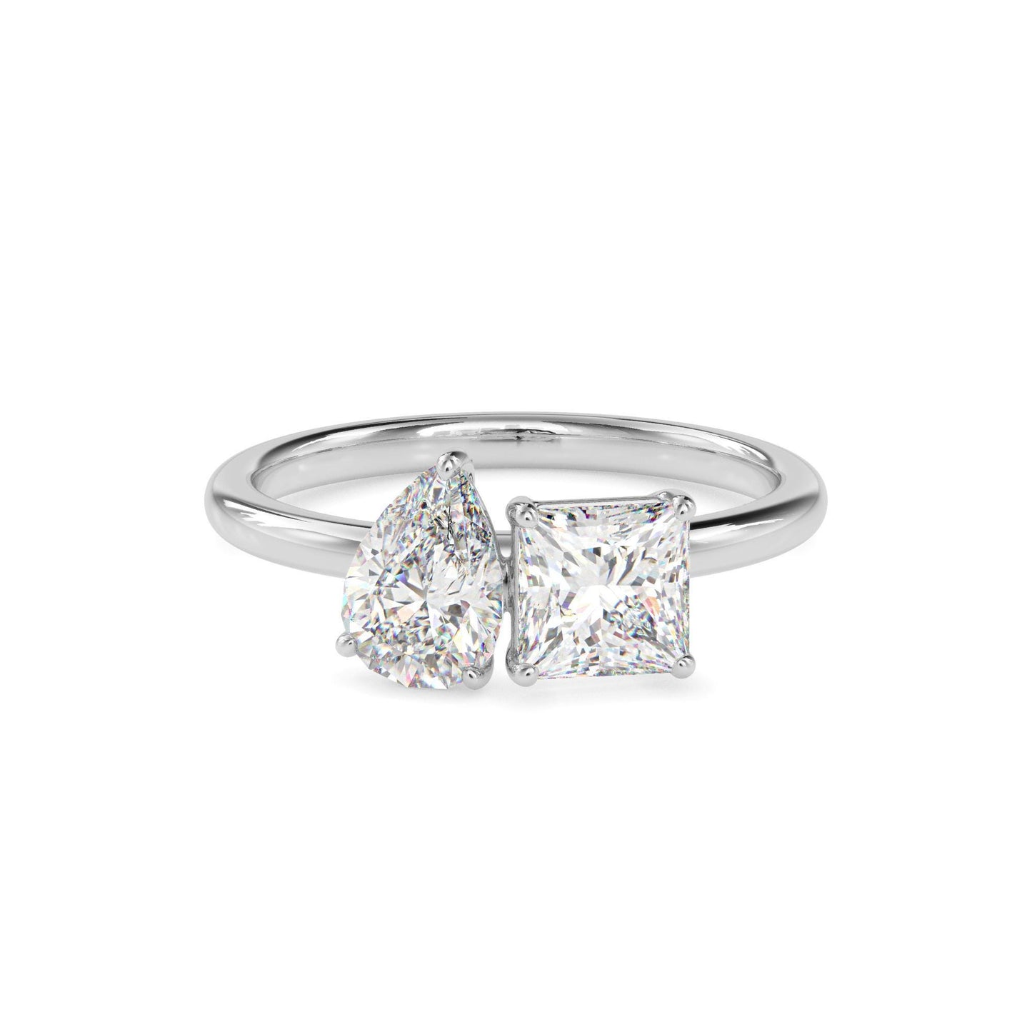 Pear and Princess Cut Toi et Moi Ring